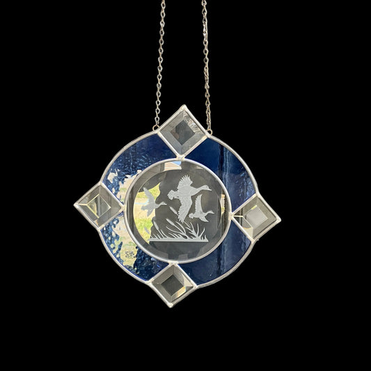 Ducks in flight absolutely beautiful 9.5 inch blue & clear leaded stained glass window/wall hanging on long chain
