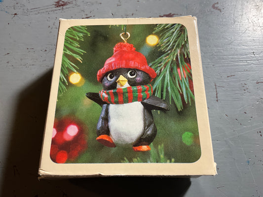 Hallmark Perky Penguin Keepsake Ornament QX409-5