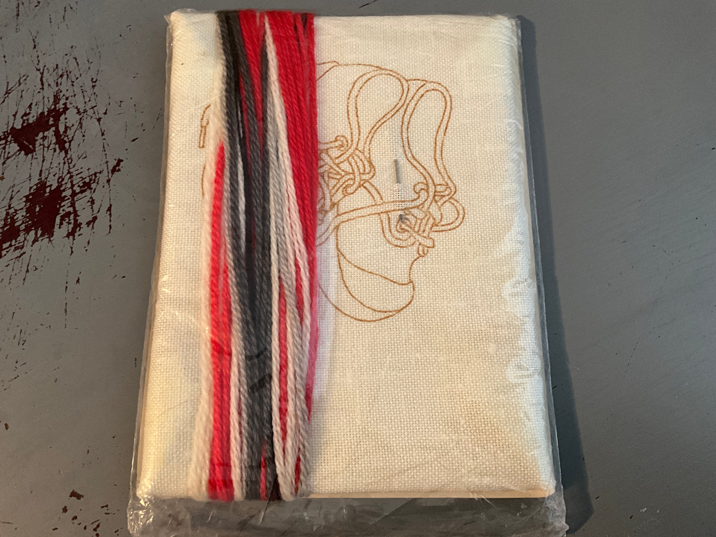 Jiffy Stitchery Sneakers crewel kit