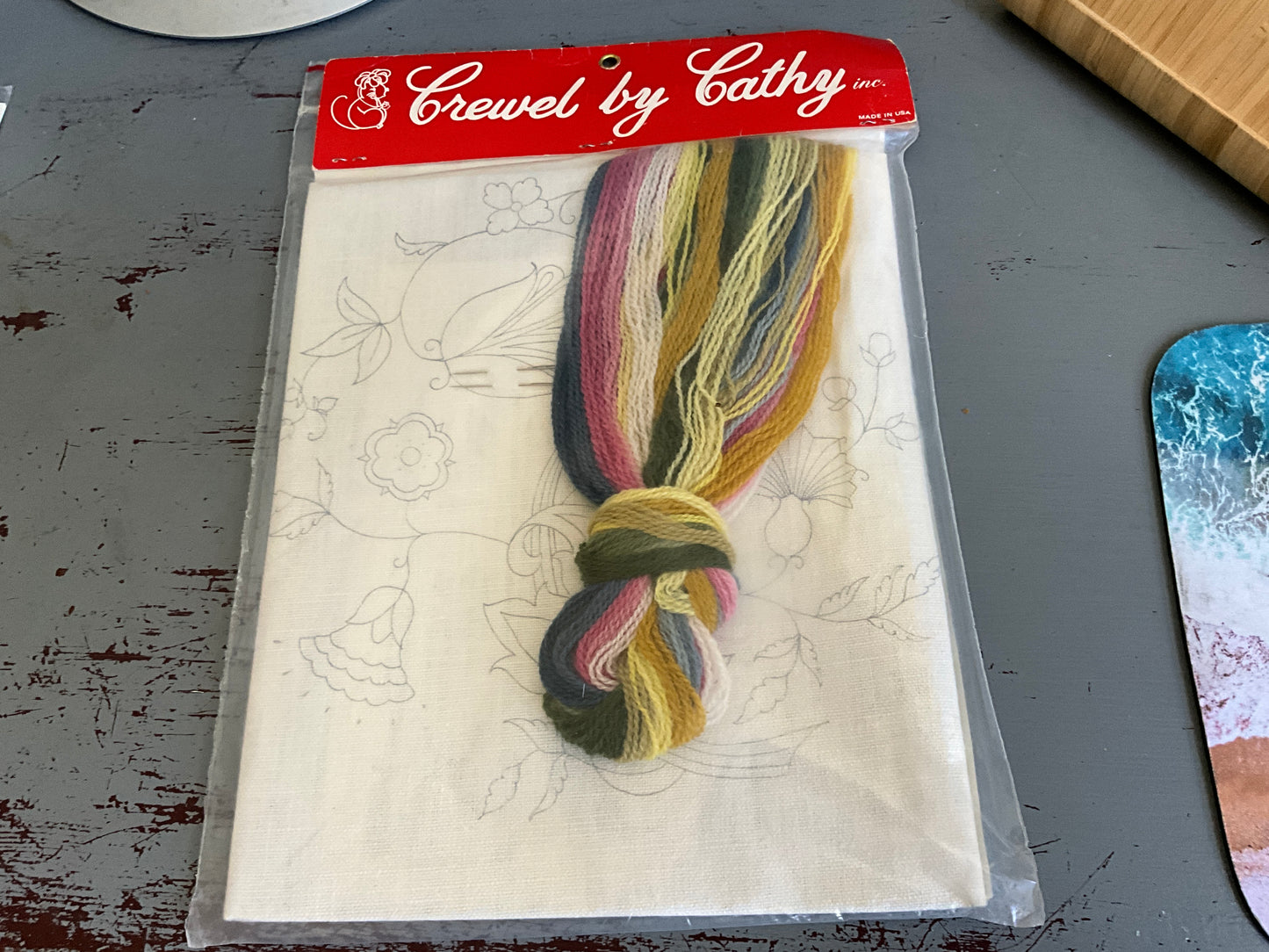 Crewel by Cathy Americana kit on 11x17 or-printed linen fabric