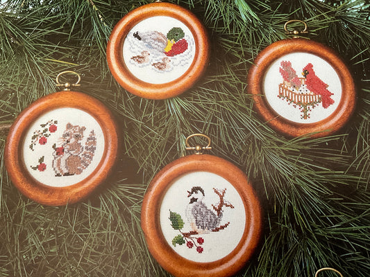 Carolina Cross Stitch Woodland Christmas Series Leaflet No. 6 counted cross stitch chart