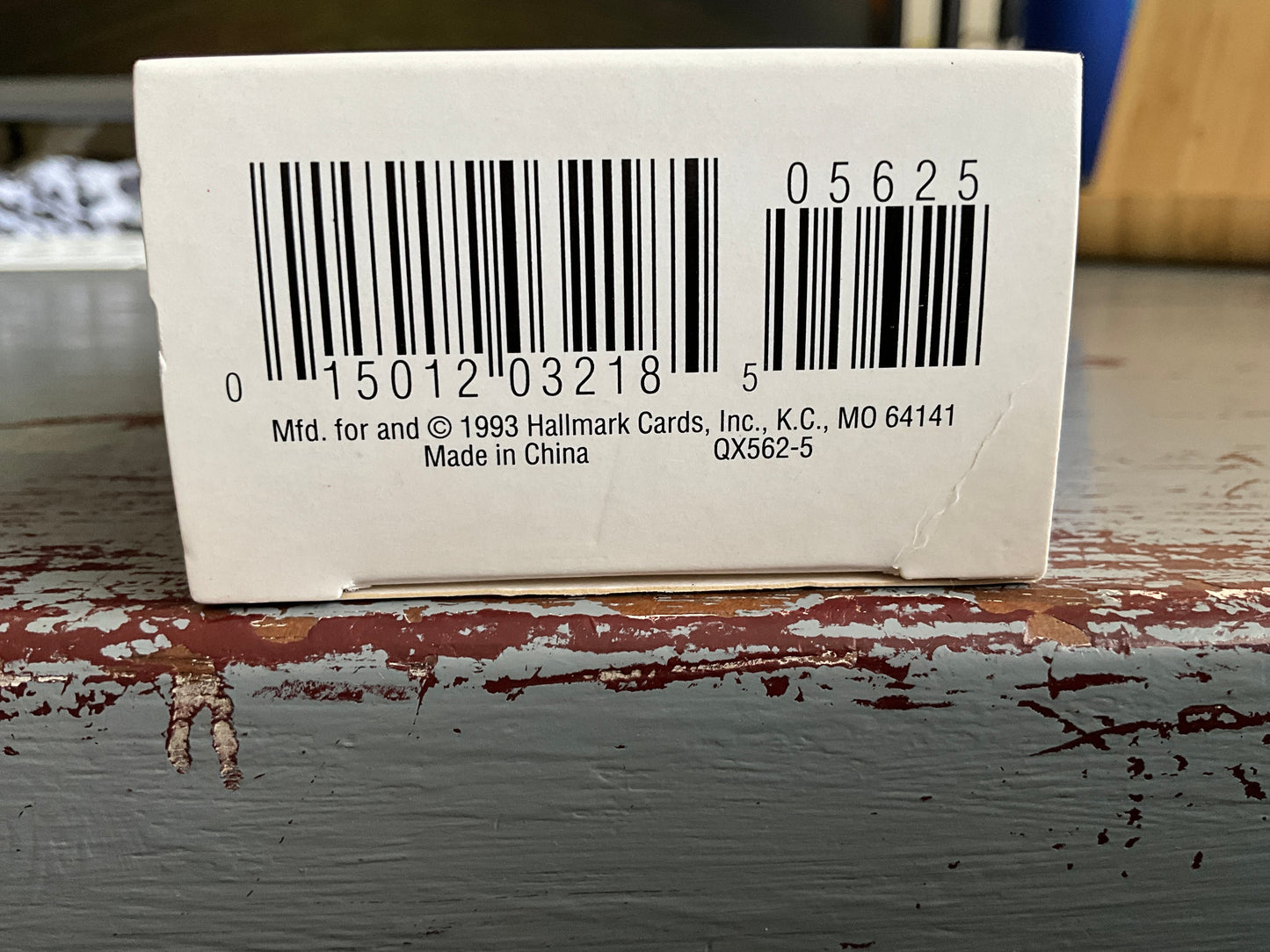 Hallmark The Blimp 1993 Holiday Fliers Keepsake Ornament QX562-5