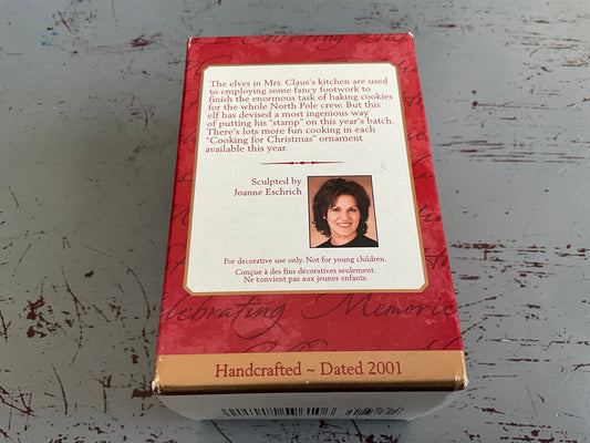 Hallmark Creative Cutter Cooking for Christmas 2001 Keepsake Ornament QX8865