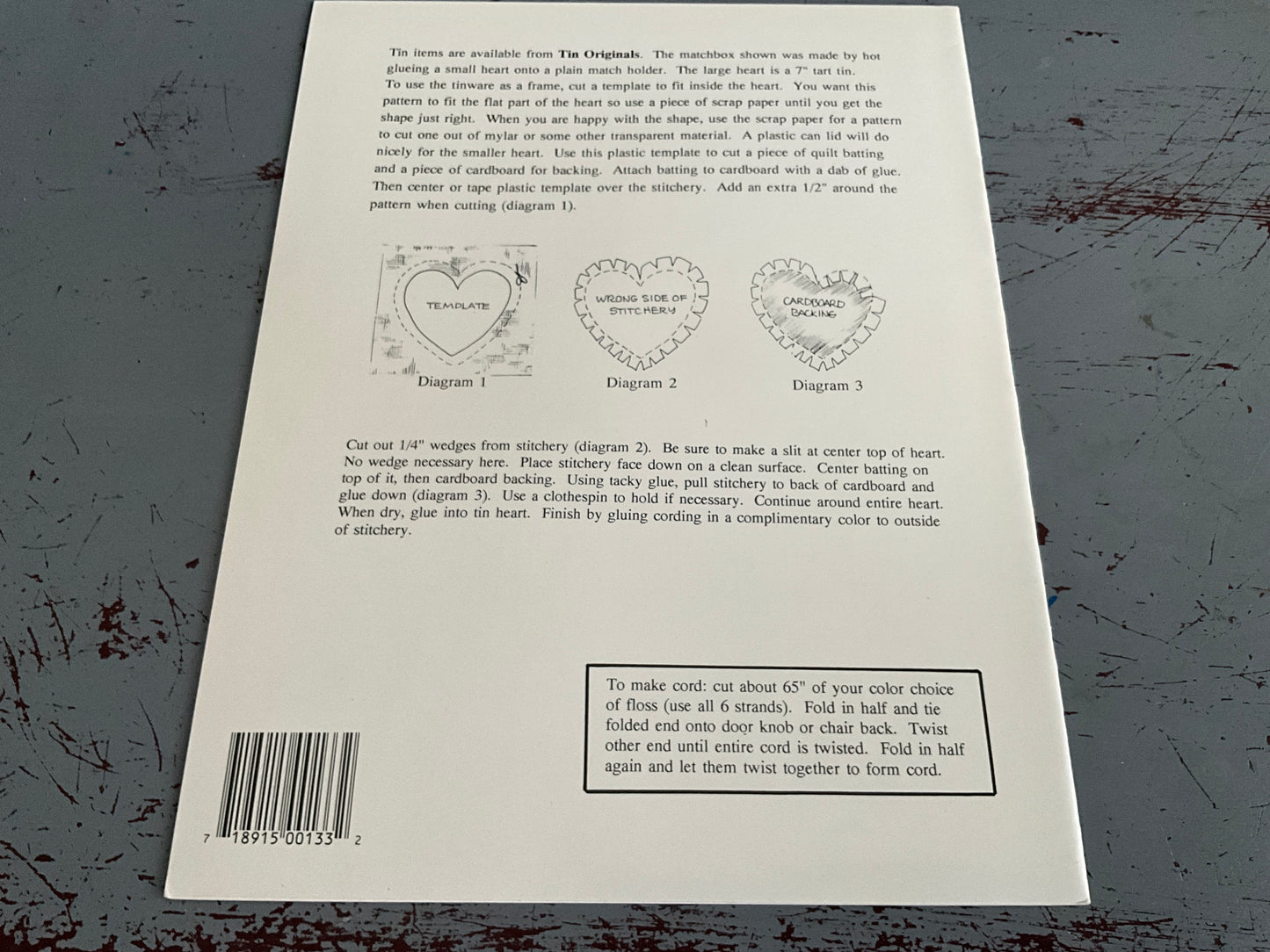 Sue Hills Designs Gift Baskets filled with Christmas cheer needlecraft chart