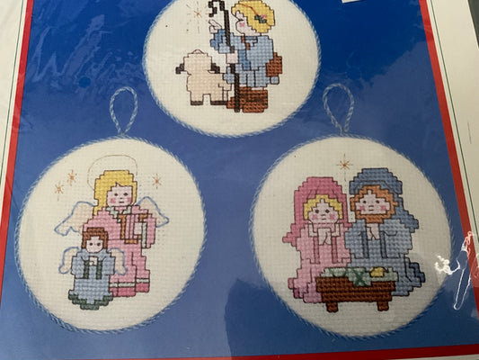 Dimensions O’ Holy Night 8353 counted cross stitch kit