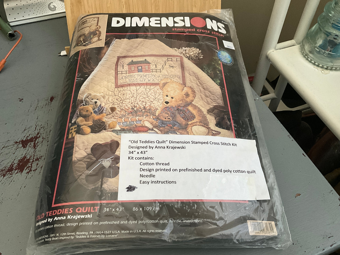Dimensions Old Teddies Quilt 3185 stamped cross stitch kit
