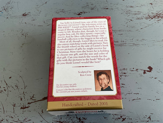 Hallmark Lionel Plays with Words 2001 Between the Lions Keepsake Ornament QXI6902