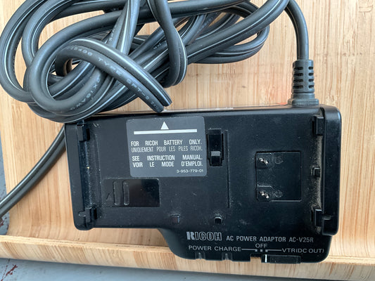 Ricoh AC-V25R AC power adapter for Ricoh camcorder