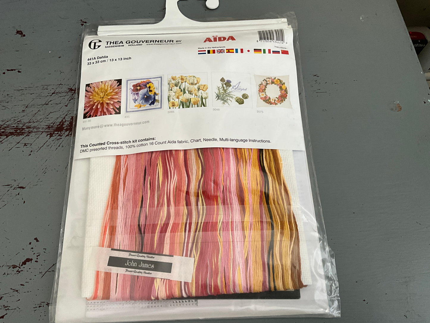 Thea Gouverneur Dalia 441A cross stitch kit