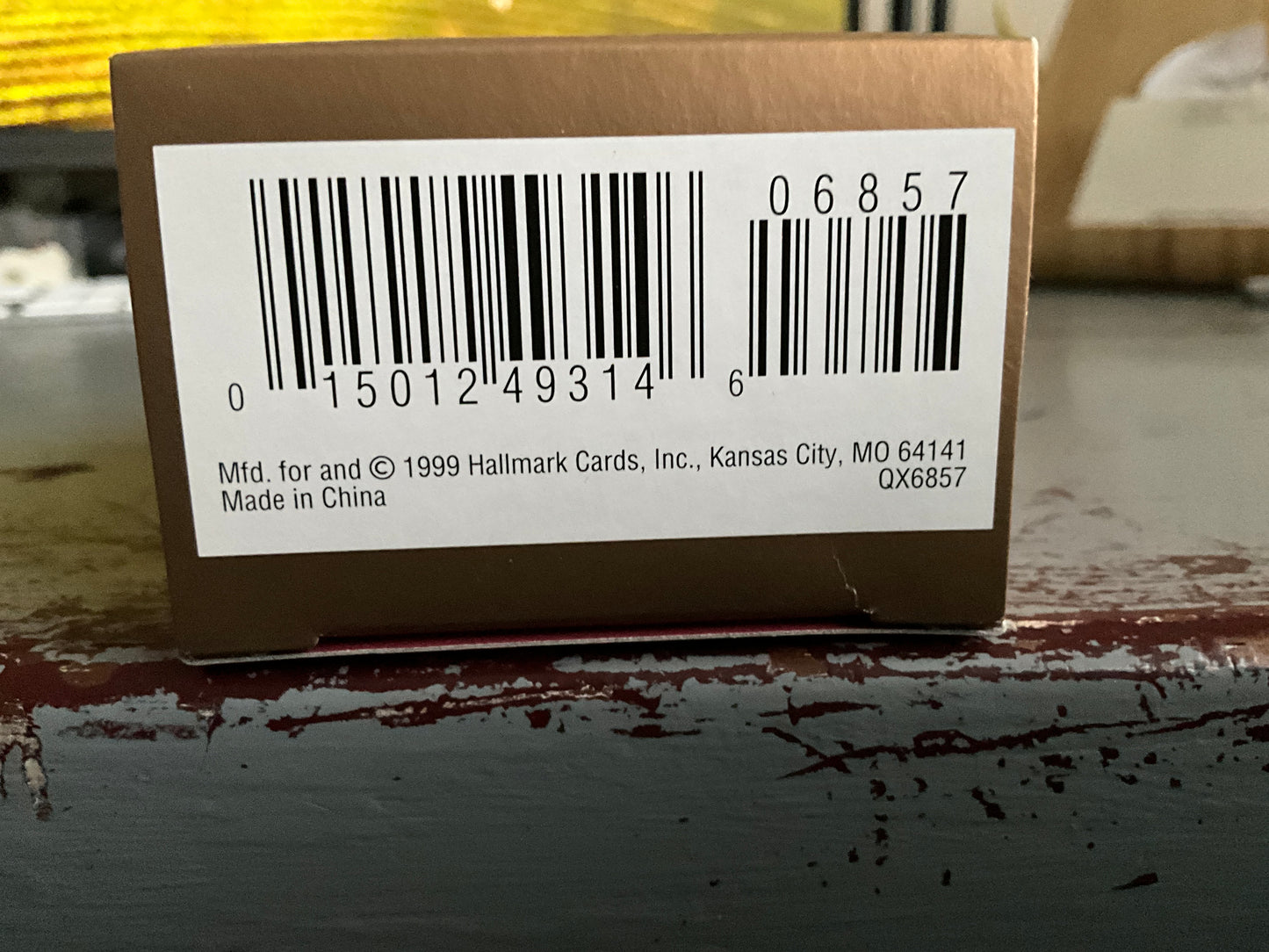 Hallmark Spelling Santa 1999 Keepsake Ornament QX6857