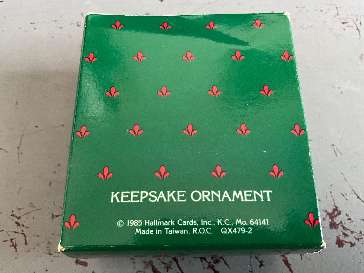 Hallmark Cinnamon Bear #3 1985 Collectors Series Keepsake Ornament QX479-2