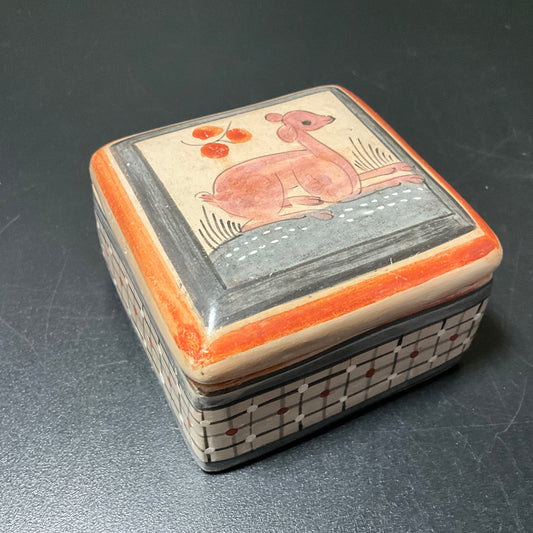 Tanela Baby Giraffe hand painted Mexican trinket box