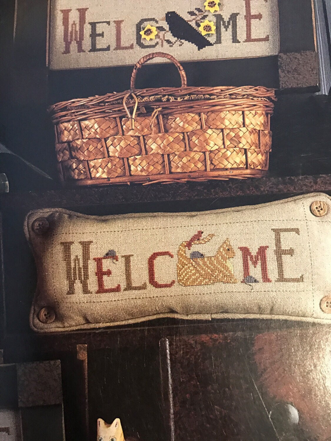 Homespun Elegance Welcomes 'A Plenty III counted cross stitch booklet No 136