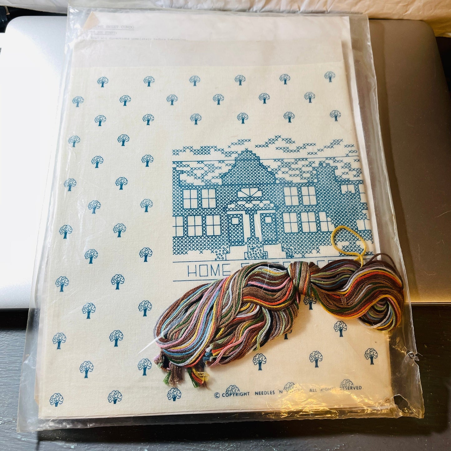 Needles N' Hoops, Prince Charming, Home Sweet Condo, No 711, Stamped Cross Stitch Kit