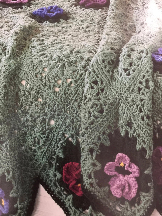 Leisure Arts, Vintage 1997 "A Year of Afghans" Book 2939 Crochet Leaflet 2939