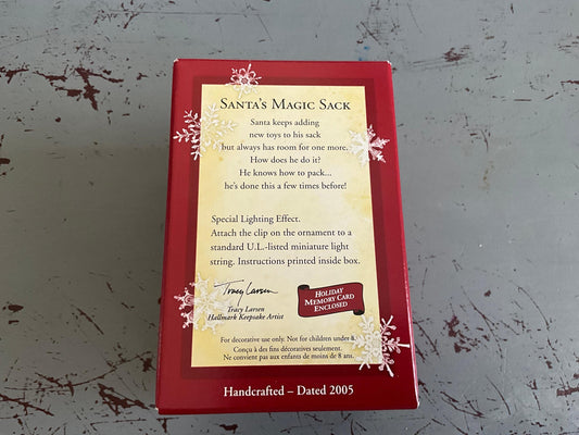 Hallmark Santa's Magic Sack 2005 Exclusive VIP Gift Keepsake Ornament. QXG4465
