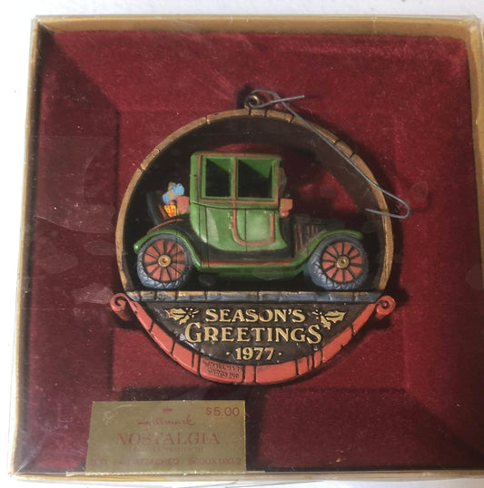 Hallmark, Antique Car, Nostalgia, Seasons Greetings, Vintage 1977, Tree Trimmer Collection Ornament, QX1802
