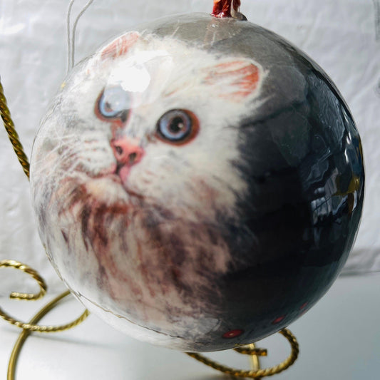 Martha Kelley, Kitten , Memory Ball, Round Glass Vintage 1976, Collectible Ornament