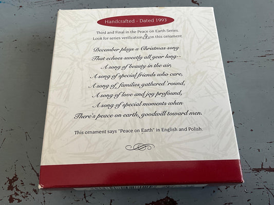 Hallmark Peace On Earth #3 Poland Keepsake Ornament QX524-2