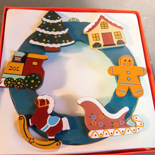 Sears Decorated Wooden Wreath Vintage Christmas Decorations