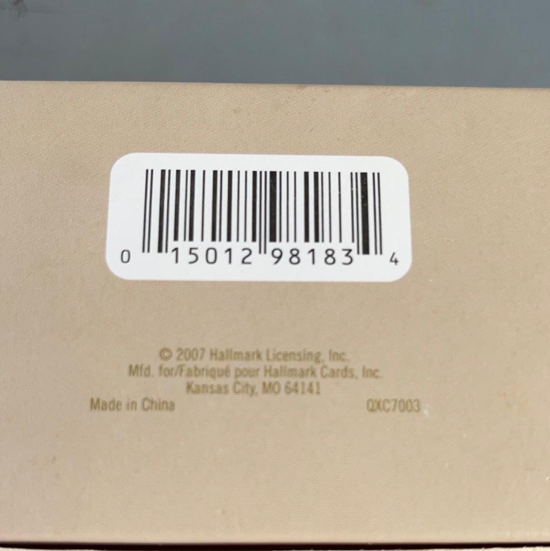 Hallmark Decorating Snow Lady Dated 2007 Keepsake Ornament QXC7003