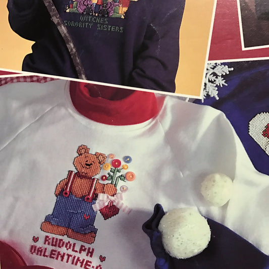 Leisure Arts Holiday Pals in Waste Canvas