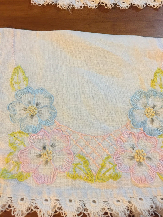 Set of 2 vintage hand embroidered pieces