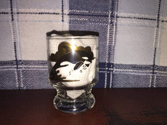 Vintage 1976 Sea World Shot Glass with Shamu & 1 oz and 2 oz Measuring Lines