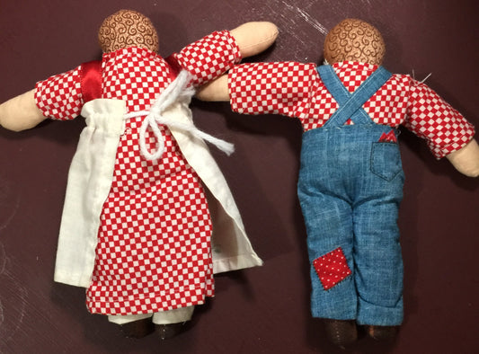 Really nice, hand made, Ma & Pa, Vintage Collectible, country dolls Ma with nice country apron and Pa in overalls