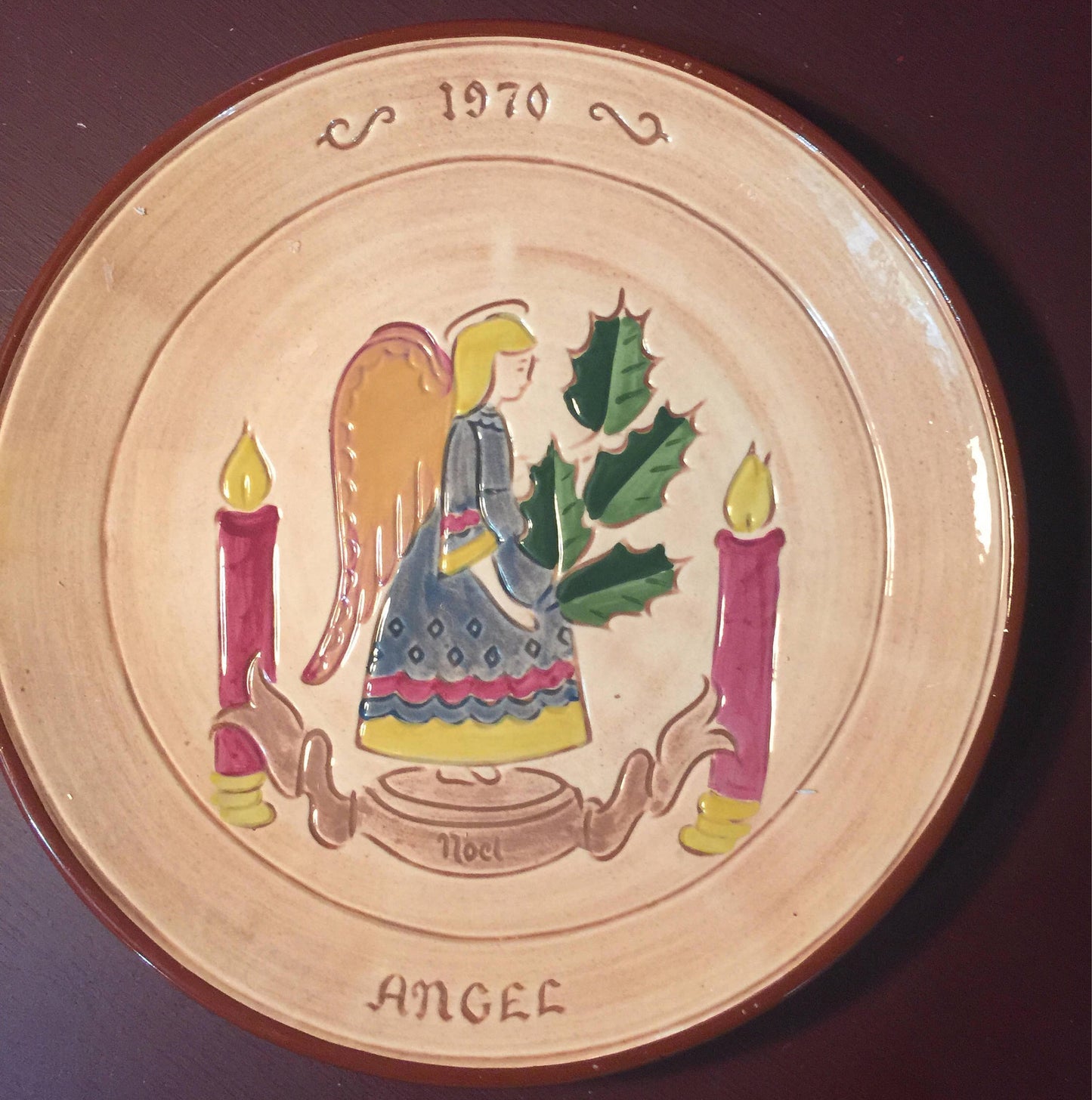 Pennsbury Pottery Noel Angel Vintage 1970 collectible plate First Edition signed by artist A.R. hand painted with plate hanger bracket