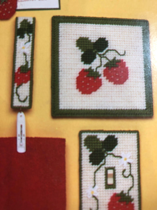 Vintage 1985 Easy Pieces in Plastic Canvas Leisure Arts Leaflet 353