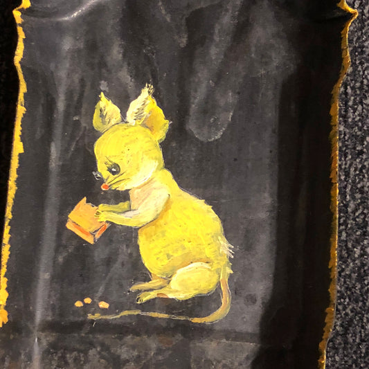 Hand Painted Coal Shovel Mouse with Cheese, Vintage Collectible