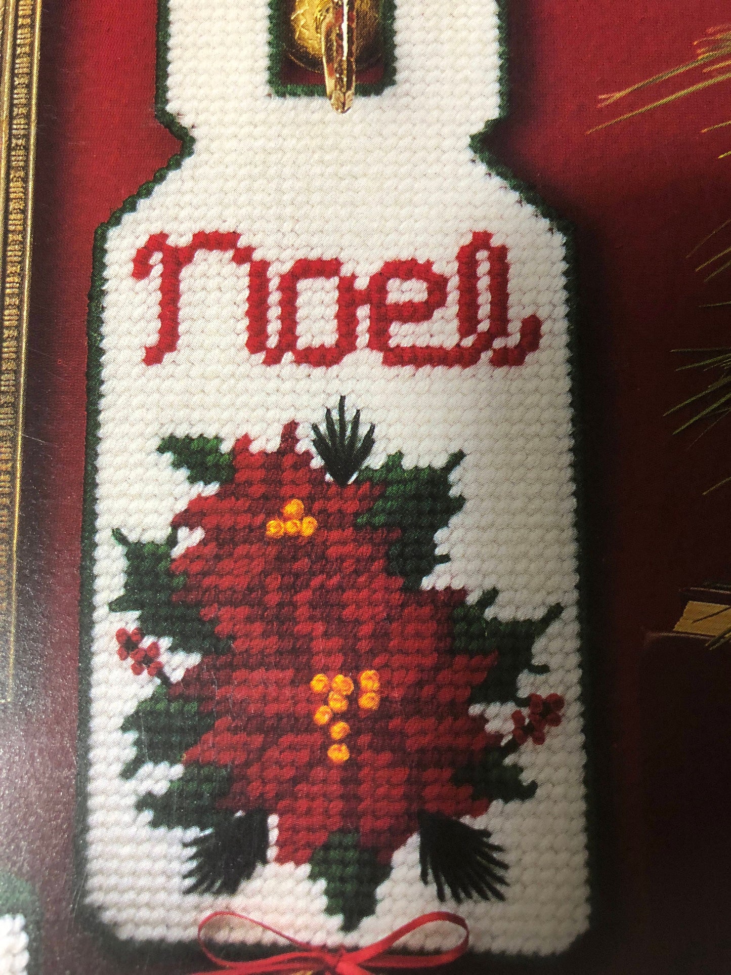 Vintage, 1988, Leisure Arts, Poinsettias in Plastic Canvas, by Joan E Ray, Leaflet 1145