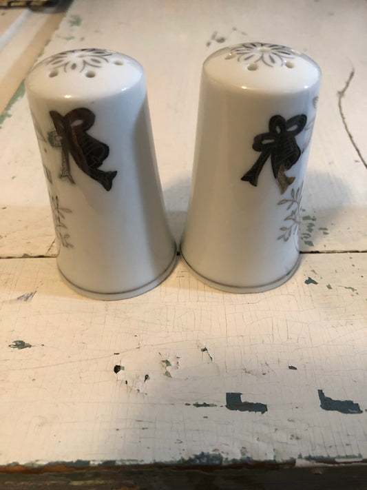 Silver Anniversary, 25th, Vintage Collectible 1957, Salt & Pepper Shaker Set of 2
