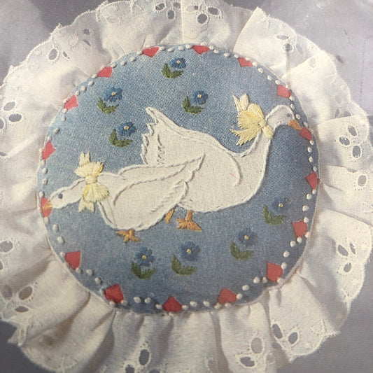 Cathy Needlecraft, Geese, Susan Goff, Vintage Candlewicking Kit, 4 by 4 Inches