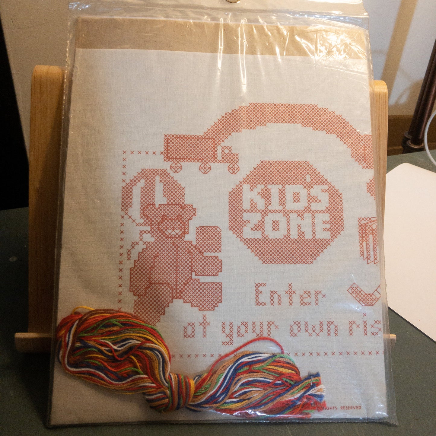 Needles 'N Hoops, Kid's Zone, No.490, Easy To Do Vintage Sampler Kit,Personalization Kit Included