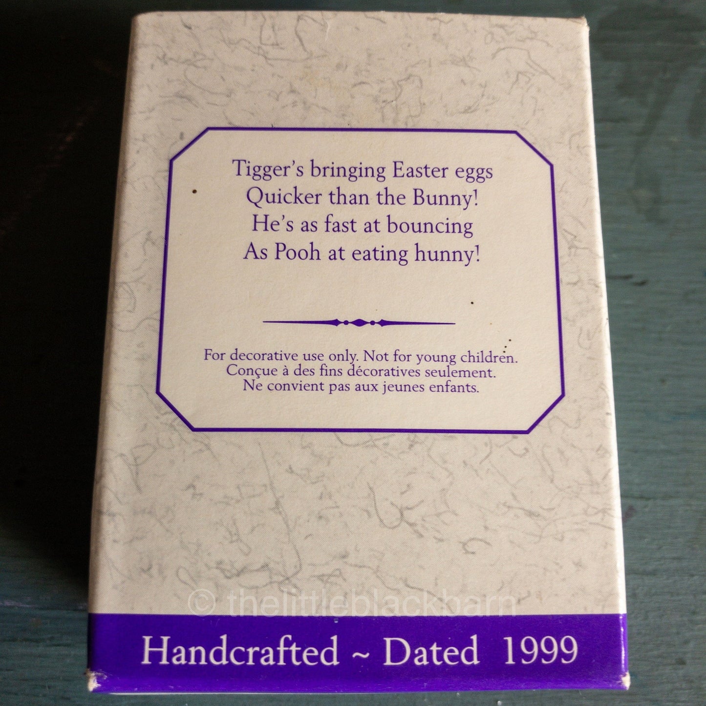 Hallmark, Tiggerific Easter Delivery, Dated 1999, Winnie the Pooh Easter Keepsake Ornament, QEO8359
