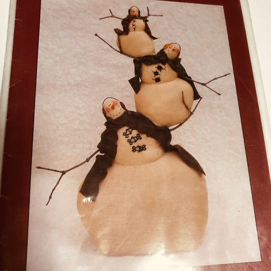 Threads That Bind, Snow Pile, #154, 18 inches,sewing pattern