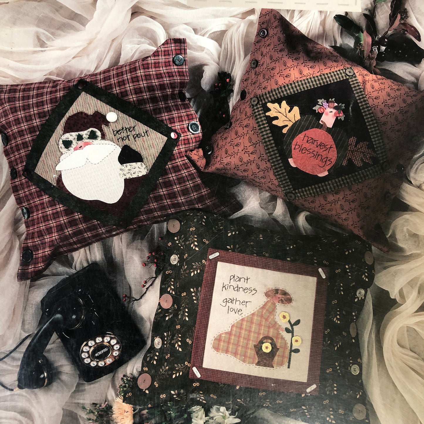 Art To Heart, Pillow Talk, Nancy Halvorsen, Vintage 1998, Applique/Quilting Design Booklet