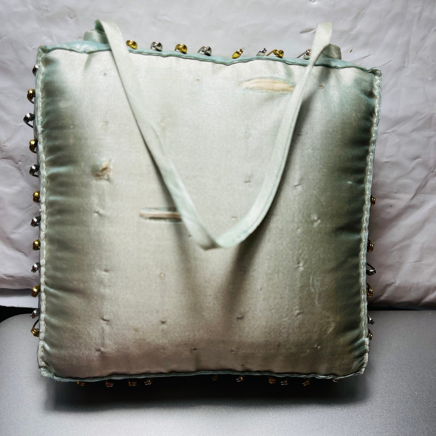 Pretty Straight Pin/Safety Pin Cushion, Vintage Sewing Notion