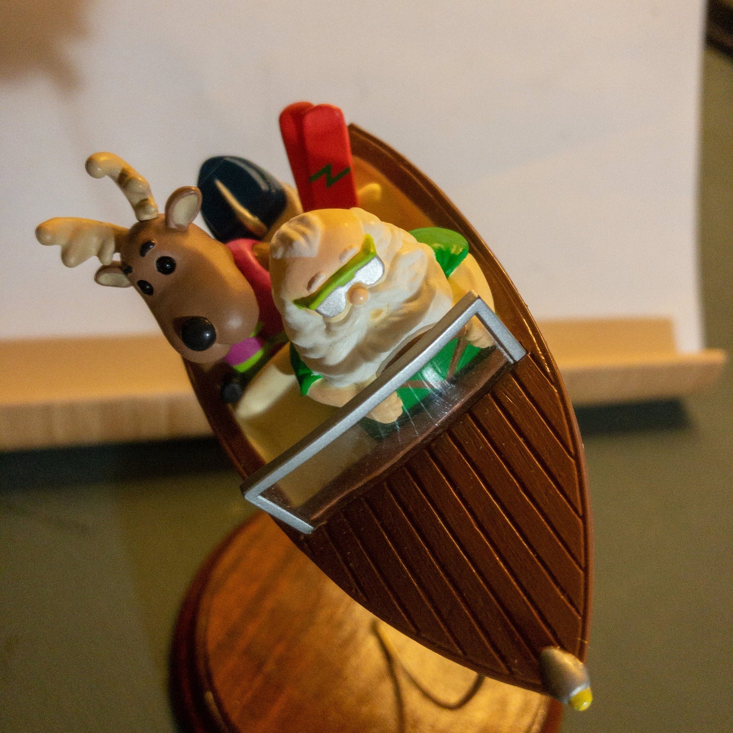 Hallmark, Making Waves, Vintage 1993, Clip-On Keepsake Ornament, QX5775