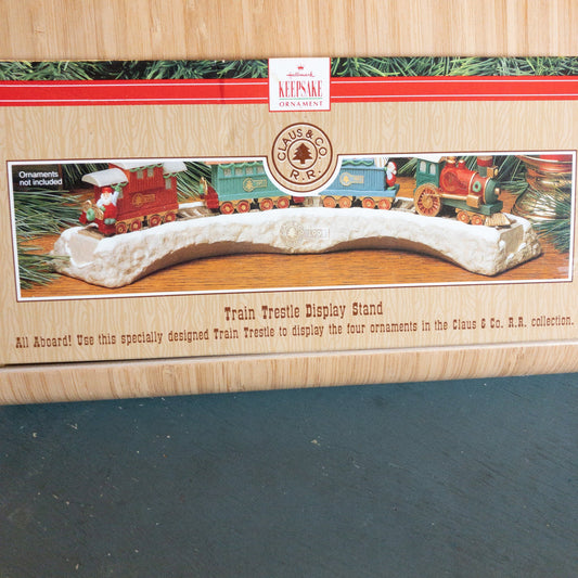 Hallmark, Claus and Co RR, Trestle, Vintage 1991, Display Stand, XPR9734*