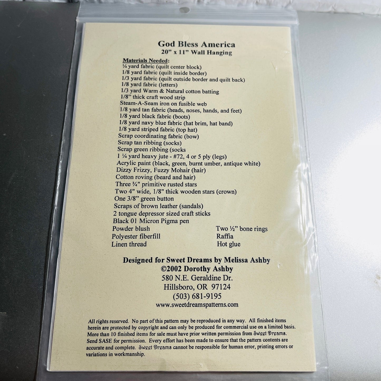 Plum Creek Collectibles, Bee Ye Kind, #146, Vintage 1997, Stuffed Toy, Sewing Design Pattern