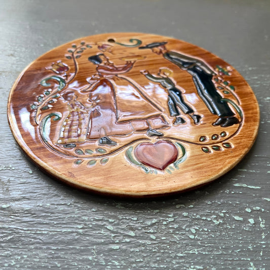 Pennsbury Pottery, Fresh Pie For the Family, Round Ceramic Trivet Style Vintage Decorative Wall Hanging