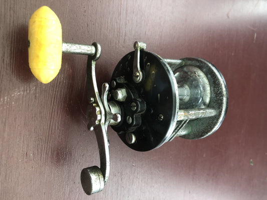 Penn Peerless No 9 Vintage Collectible Surf Ocean Fishing Reel C used