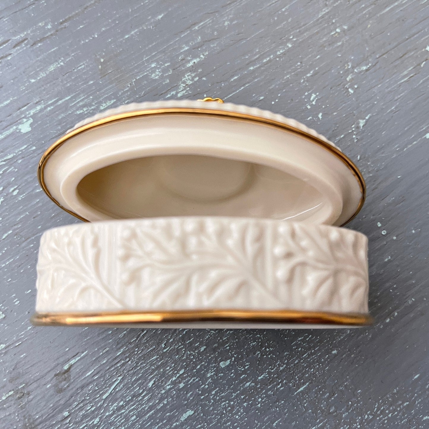 March Birthstone, Handcrafted In Thailand, Ring/Trinket Box, Gold Trimmed, Vintage Collectible