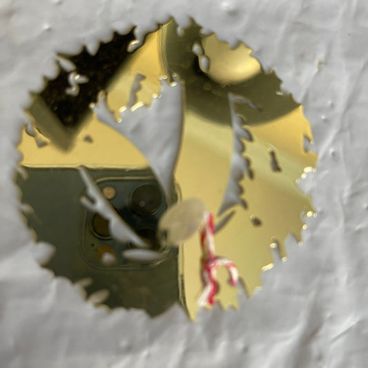 Happy Holidays Gold-Tone Wreath With Red Apples and Yellow Pears Vintage Ornament