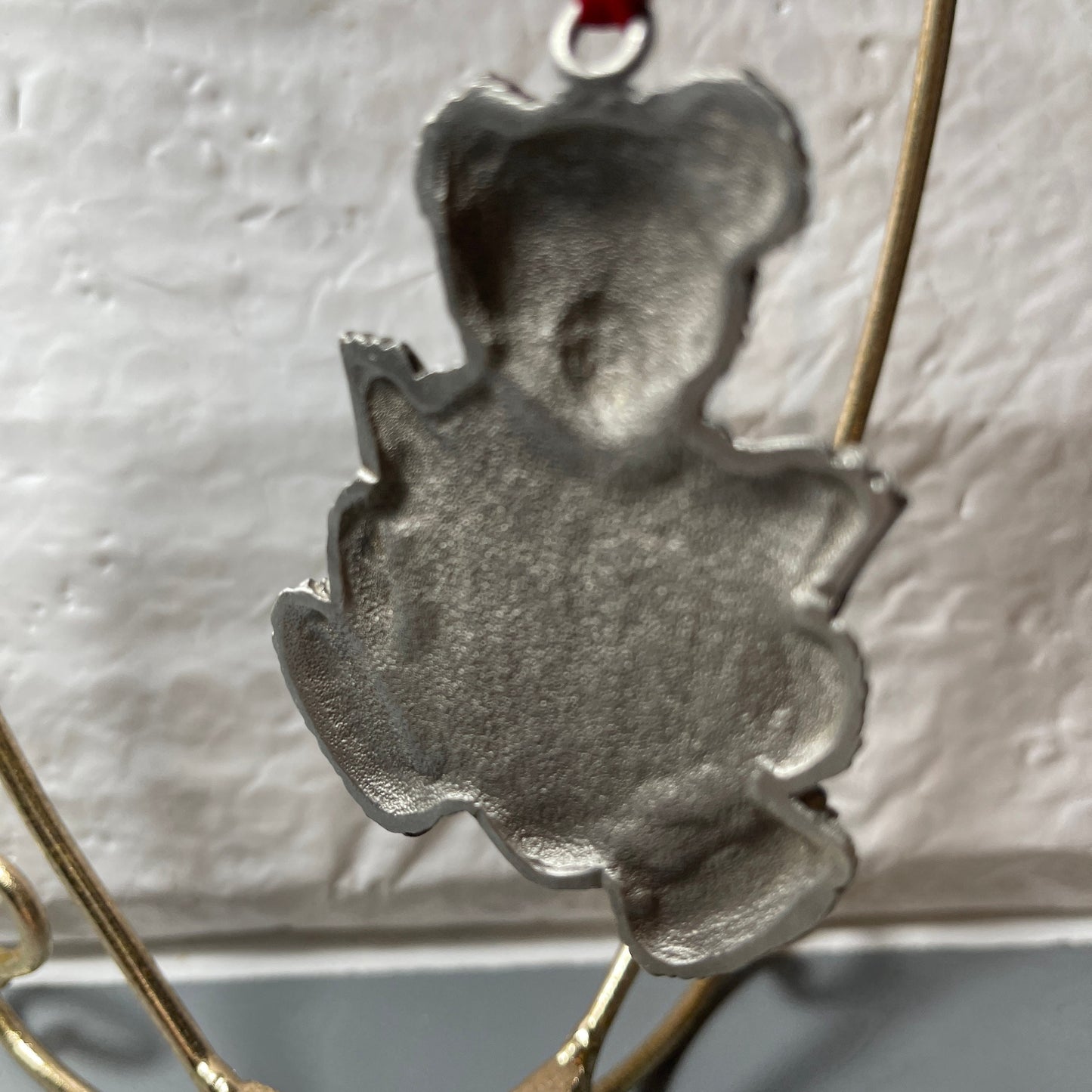 Pewter Teddy Bear Reading A Book Engraved Christmas 1997 Ornament