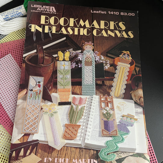 Leisure Arts Bookmarks In Plastic Canvas Leaflet 1410 with Project Supplies See Pictures and Description For Details*