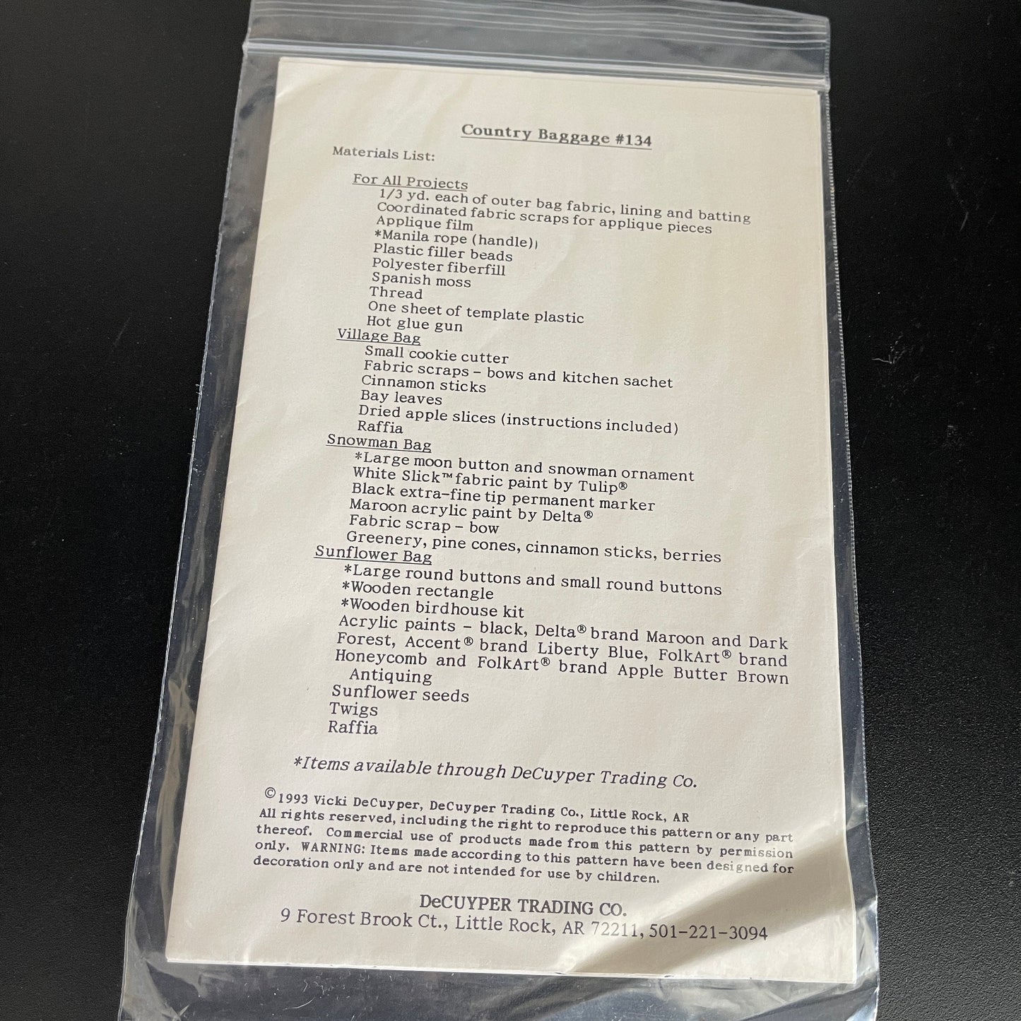 DeCuyper Trading Co Country Baggage Cloth Bags for Creative Accessories #134 Vintage 1993 Sewing Pattern